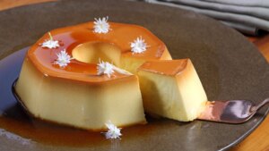 Cómo hacer flan de manzana supercremoso y sin horno en seis sencillos pasos