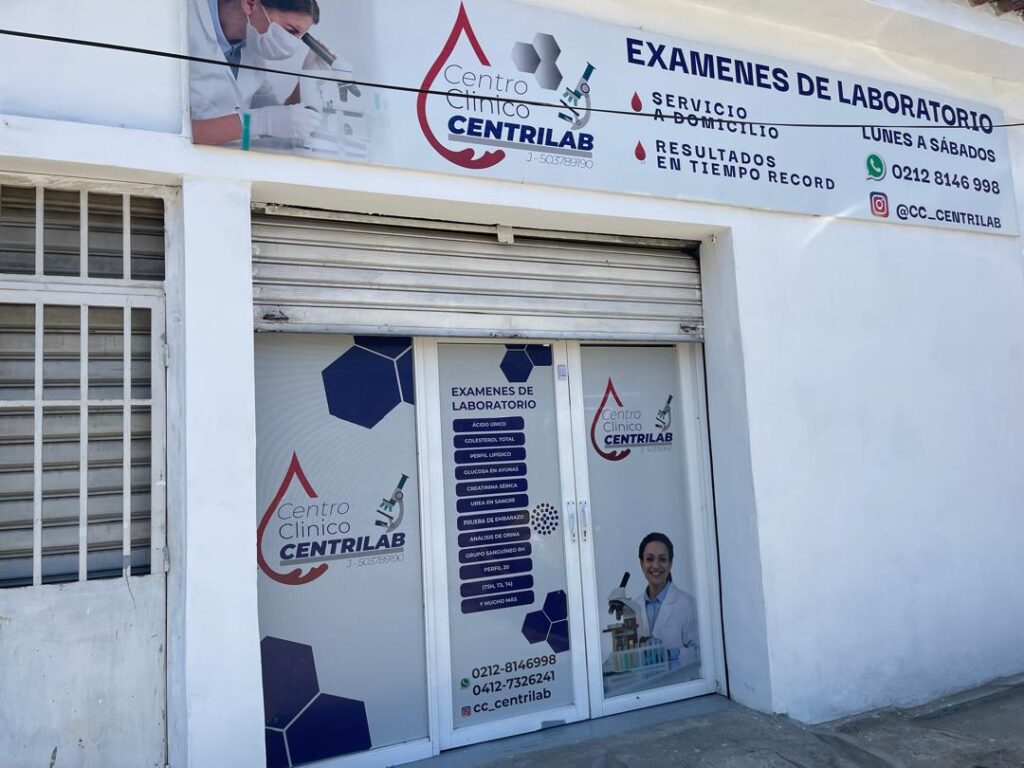 Abren laboratorio con precios solidarios y servicio a domicilio