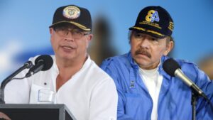 Al menos no arrastro los DDHH del pueblo de mi país