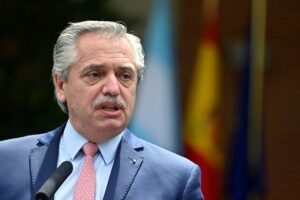 Alberto Fernández denunció a su expareja por difusión de videos privados tras acusaciones de presunta violencia machista