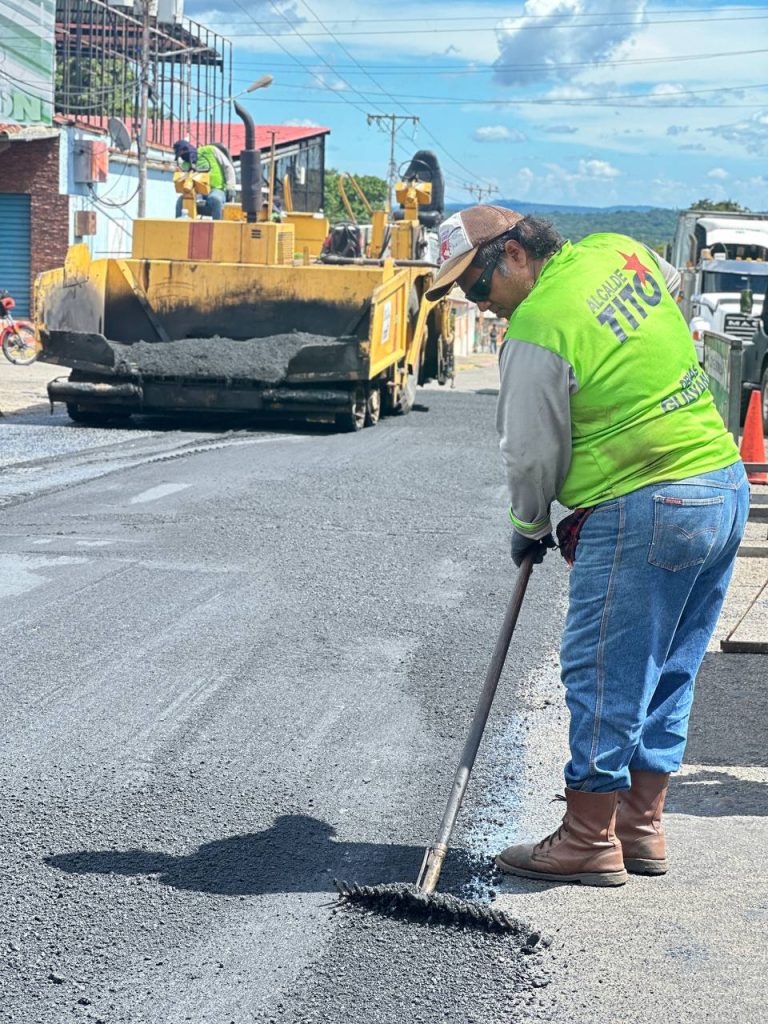 Alcaldía de Caroní registra siete mil toneladas de asfalto colocadas en 2024 | Diario El Luchador