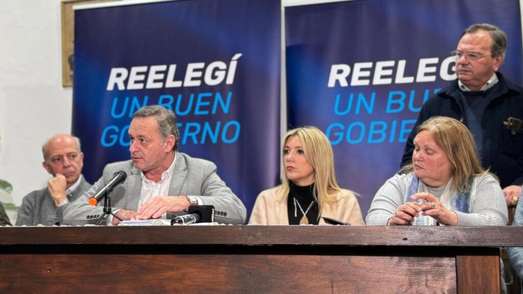 Álvaro Delgado convoca a la fórmula del Frente Amplio a firmar el acuerdo contra el plebiscito del PIT-CNT