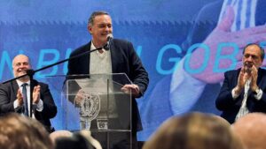 Álvaro Delgado planteó llevar la inflación al 3% en un eventual gobierno