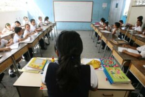 #Análisis: ¿Cuál debería ser el salario de un docente en Venezuela este nuevo año escolar?