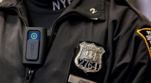 Asesinan a trabajadora social tras tocar puerta en New York