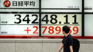 Bolsa japonesa abre con una subida histórica tras un desplome récord