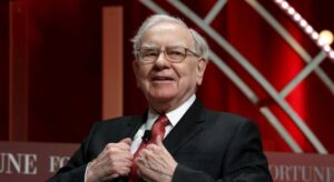 Buffett convierte a Berkshire Hathaway en la primera compañía no tecnológica que alcanza el billón de dólares de capitalización