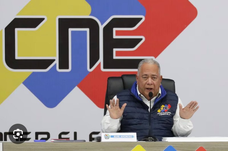 CNE difunde segundo boletín de las elecciones que dice que Maduro obtuvo 51,95% de los votos y Edmundo González 43,18%