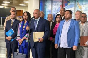 Cabello desestima actas de la oposición: "No tienen cédula, son un fraude"