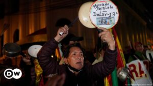 Cacerolazo en La Paz contra escasez de dólares y la carestía – DW – 17/08/2024