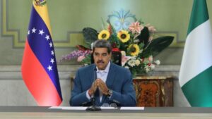 Cada presidente sabe qué hacer con sus asuntos internos