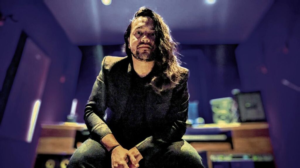 Camilo Forero, el músico colombiano que hace historia en los Premios Emmy