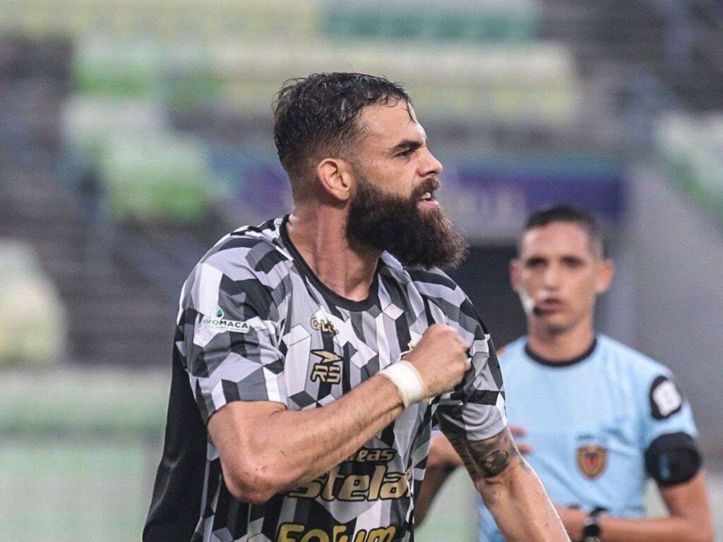 Chancellor: "Estoy a disposición de ayudar al equipo"