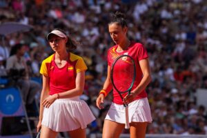 Cristina Bucsa y Sara Sorribes se cuelgan el bronce en Paris 2024
