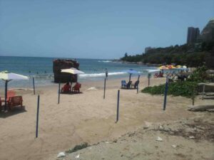 Dicen no a la privatización de playas de Puerto Viejo