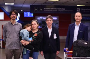 Diplomáticos argentinos y sus últimos días en Venezuela