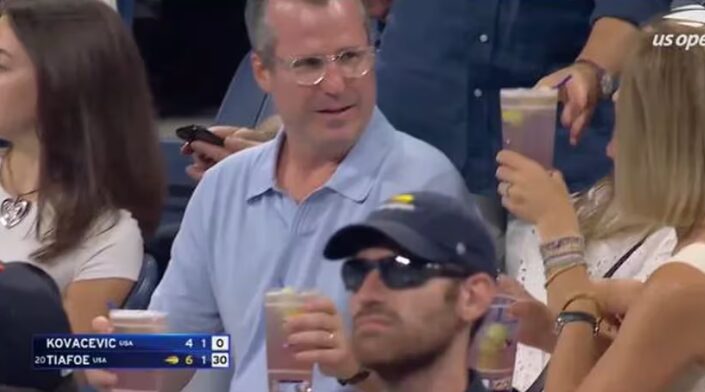 "Dos hombres, una mujer y un trago": el video que compartió la cuenta del US Open y causó furor entre los fanáticos - AlbertoNews