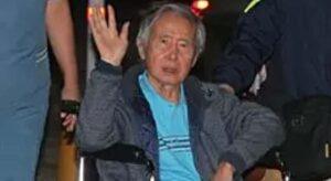 El Congreso de Perú vota no suspender la pensión de 3.800 euros mensuales que cobra Alberto Fujimori