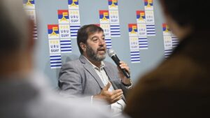 El Frente Amplio acusó a dirigentes del Partido Nacional de atacarlo con fake news