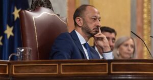 El PSOE acusa al PP de "financiar la maquinaria de bulos" de "pseudomedios" y exige que frene su apoyo