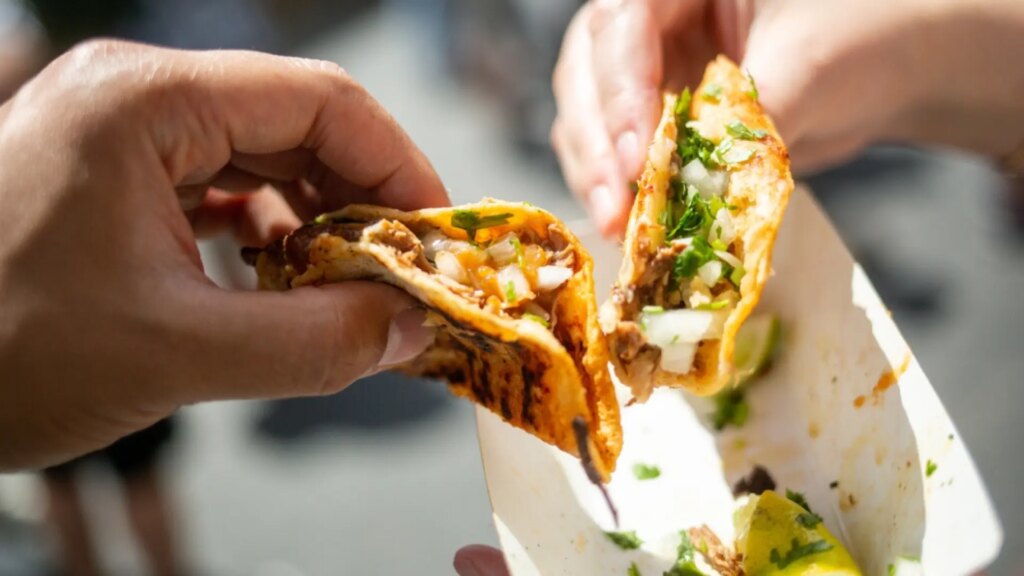 El restaurante de Madrid donde se puede disfrutar de un buffet libre de tacos por menos de 15 euros