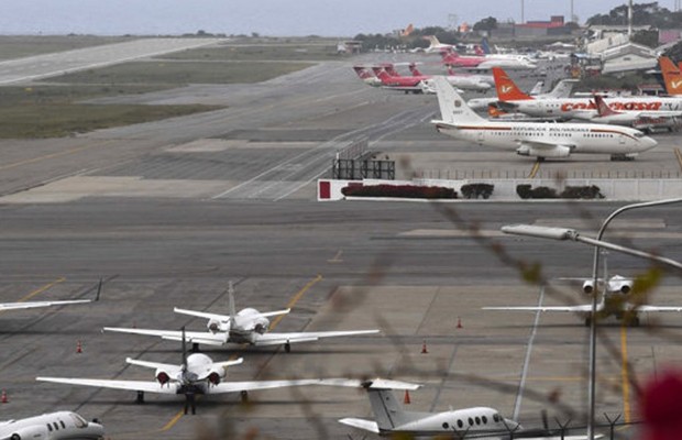 Empresas turísticas exhortan a líneas aéreas que viajan a Colombia reflexionar sobre altos precios de boletos
