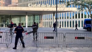En libertad el primer mosso detenido por presuntamente ayudar a Puigdemont