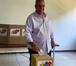 Enzo Scarano y su hijo continúan desaparecidos