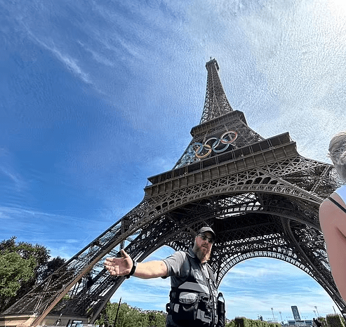 Evacuan la Torre Eiffel previo a la clausura de los Juegos Olímpicos