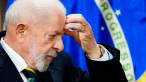Exigen cese de represión. Lula y Macron abogan por una solución.