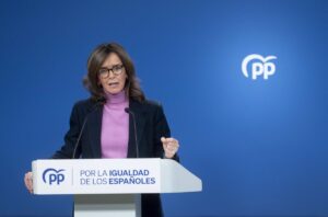 Feijóo citará en septiembre a sus 'barones' para un frente contra el cupo catalán