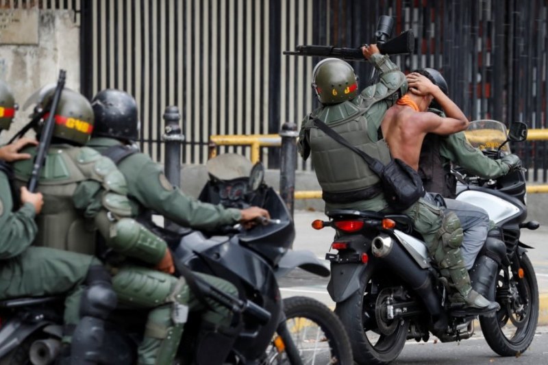 Foro Penal registró 1.010 arrestos desde el 29 de julio en Venezuela: 91 son adolescentes