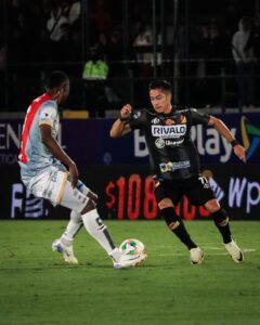 Fortaleza sigue invicto y se coloca como nuevo líder tras vencer a Pereira
