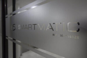 Fundador de Smartmatic quedó libre tras pagar fianza en corte de Miami
