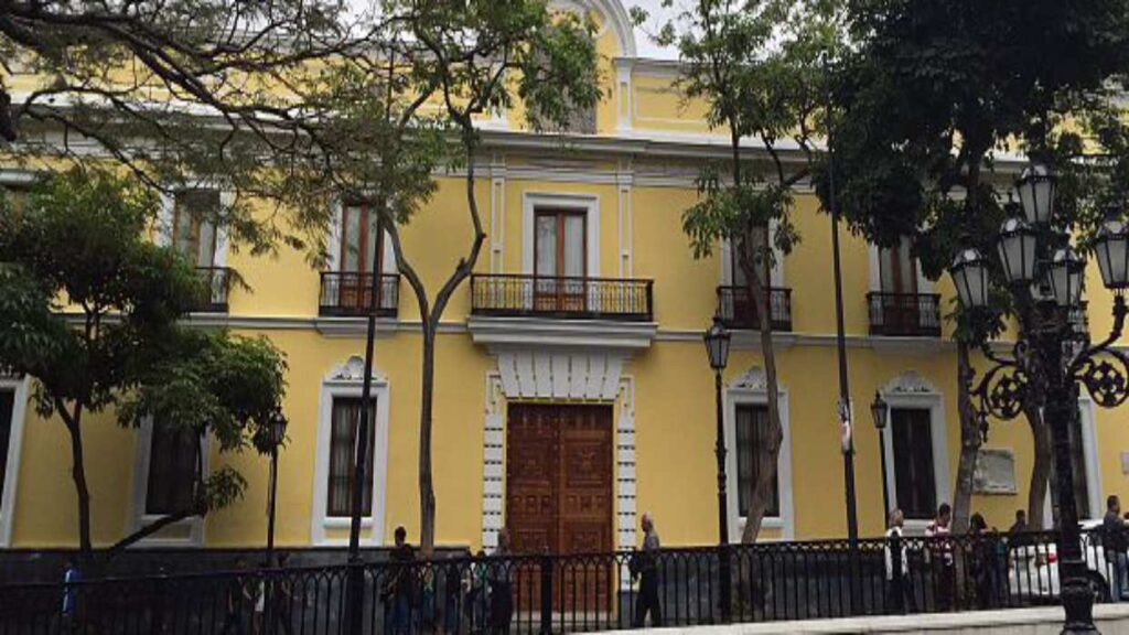 Gobierno Bolivariano rechaza injerencia de Volker Turk contra iniciativas legislativas - Yvke Mundial