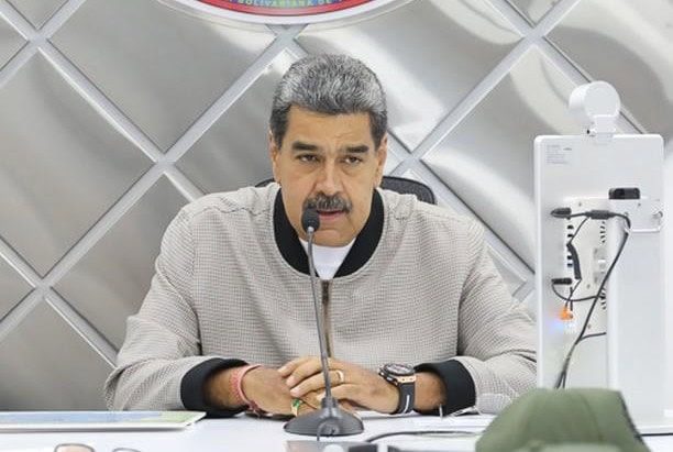 Gobierno aprovecha apagón nacional para acusar a la oposición del colapso eléctrico