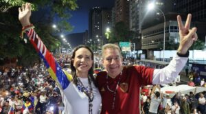 González y Machado agradecen a Felipe VI su «respaldo»