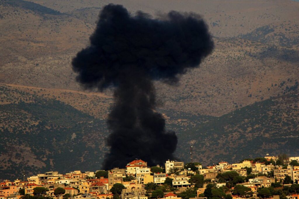 Guerra Israel y Gaza | Directo: Israel declara el estado de emergencia militar tras bombardear Líbano