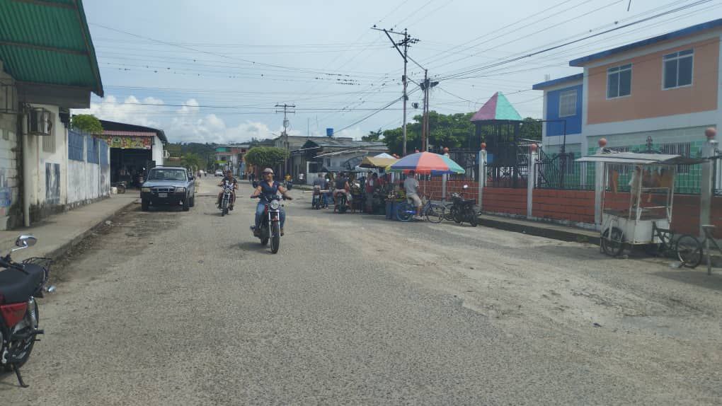 Habitantes y comerciantes aseguran que persiste la falla eléctrica en el Alto Apure