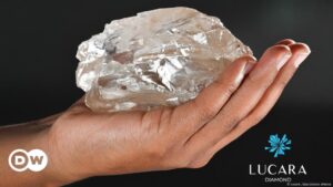 Hallan en Botsuana en segundo mayor diamante del mundo – DW – 22/08/2024