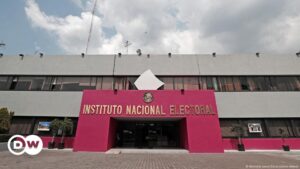 INE confirma mayoría oficialista al Parlamento de México – DW – 24/08/2024