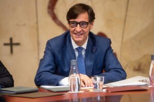Illa asegura que gobernará para que todos los catalanes se sientan "parte de la misma Catalunya"