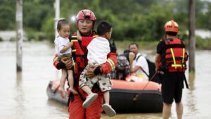 Imágenes de implacables inundaciones en China - AlbertoNews