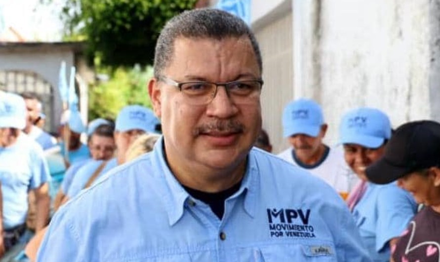 Instituciones venezolanas "están ocultando" el resultado de los comicios, dice Calzadilla