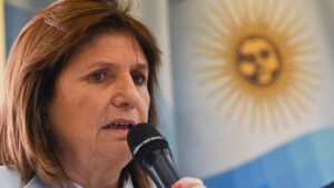 Intensifican búsqueda de menor en Argentina en medio de violentas protestas vecinales