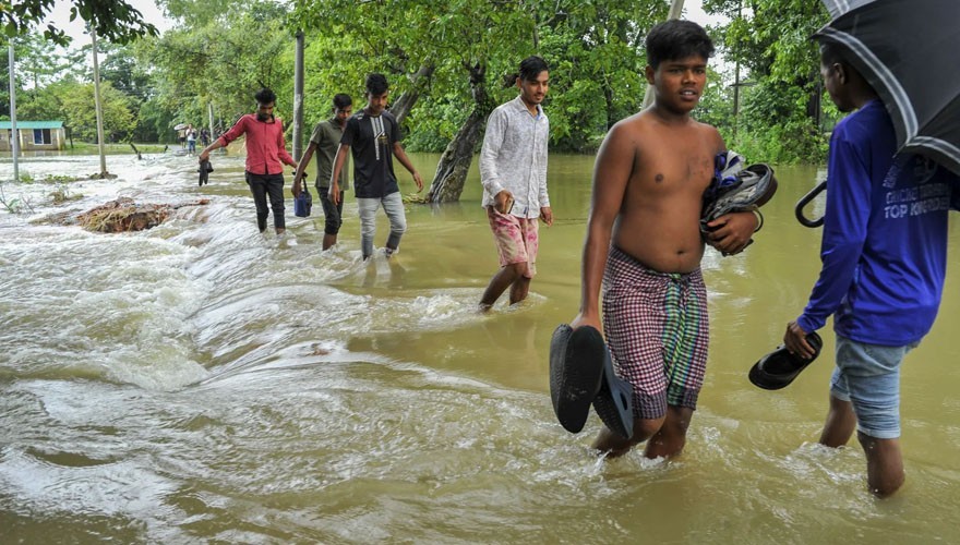 Inundaciones repentinas en Bangladesh afectaron a 2,9 millones de personas