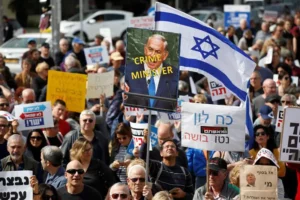 Israelíes reclaman a Netanyahu por aún no concretar un acuerdo de paz