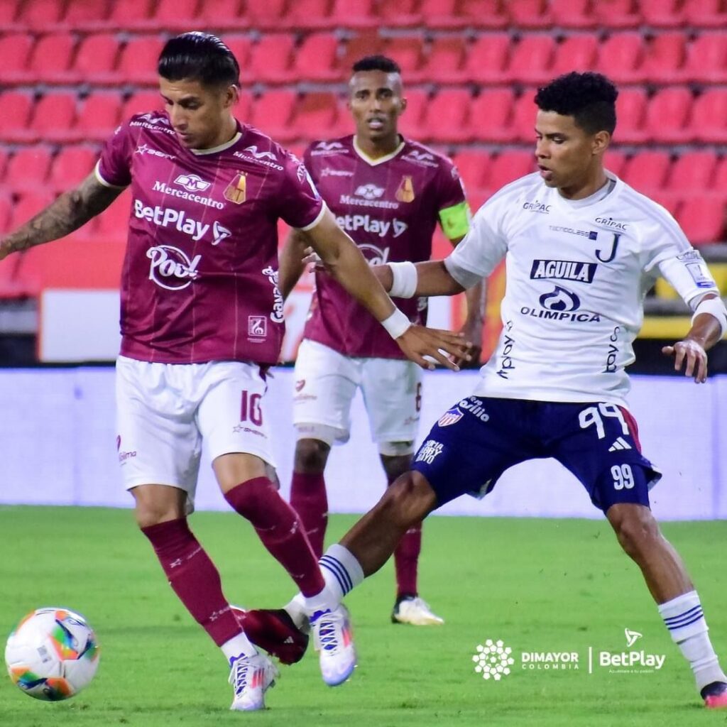 Junior revive en Ibagué con victoria 1-0 sobre Tolima: Arturo Reyes respira aliviado