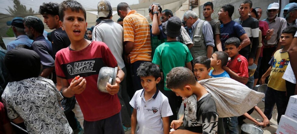 La ONU inicia programa para que niños vuelvan a estudiar en Gaza