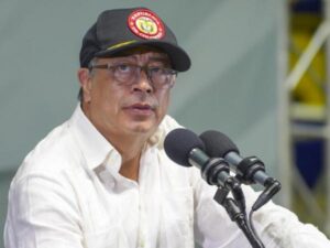 La ambiciosa e ilusionante paz total de Petro cumple dos años en su peor momento | Gobierno | Economía